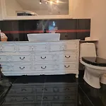 U Ewy Borne Militaria 2 Pokoje Z Balkonem Dla 3 Osob Kody Przed Przyjazdem W Wiadomosci Od Operatora