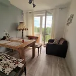 U Ewy Borne Militaria 2 Pokoje Z Balkonem Dla 3 Osob Kody Przed Przyjazdem W Wiadomosci Od Operatora Apartment