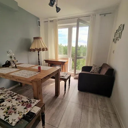 U Ewy Z Balkonem Dla 3 Osob 2pokoje アパート